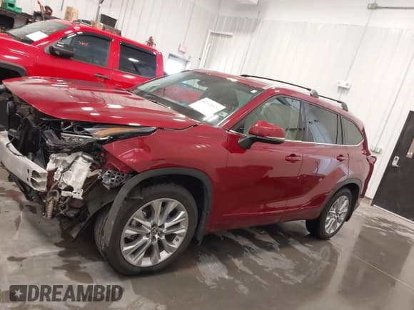 ✅ 2020 Toyota Highlander Limited • VIN: 5TDDZRBH6LS014713 • Lot: 42142576. Wystawiony na IAAI z przebiegiem 50 844 mil. Bezpłatny archiwum sprzedaży aukcyjnych z USA i szczegółowy raport historii pojazdu na DreamBid. Zdjęcie 15.