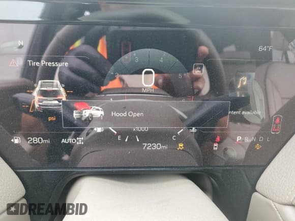 ✅ 2025 GMC Yukon Denali • VIN: 1GKS2DRL1SR247179 • Лот: 71278315. Опубликован ранее на Copart с пробегом 7 230 миль. Бесплатный доступ к архиву аукционных продаж из США и подробный отчёт об истории автомобиля на DreamBid. Изображение 9.