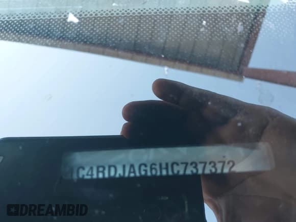 ✅ 2017 Dodge Durango SXT • VIN: 1C4RDJAG6HC737372 • Lot: 43303461. Wystawiony na IAAI z przebiegiem 84 201 mil. Bezpłatny archiwum sprzedaży aukcyjnych z USA i szczegółowy raport historii pojazdu na DreamBid. Zdjęcie 9.