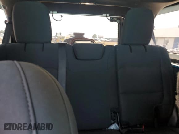 ✅ 2020 Jeep Wrangler Unlimited Rubicon • VIN: 1C4HJXFN2LW335192 • Лот: 80459895. Опубликован ранее на Copart с пробегом 57 596 миль. Бесплатный доступ к архиву аукционных продаж из США и подробный отчёт об истории автомобиля на DreamBid. Изображение 10.