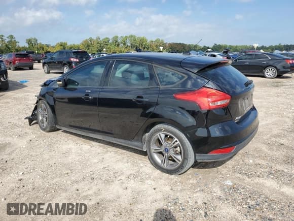 ✅ 2016 Ford Focus SE • VIN: 1FADP3KE0GL257908 • Лот: 89674615. Опубликован ранее на Copart с пробегом 88 705 миль. Бесплатный доступ к архиву аукционных продаж из США и подробный отчёт об истории автомобиля на DreamBid. Изображение 2.
