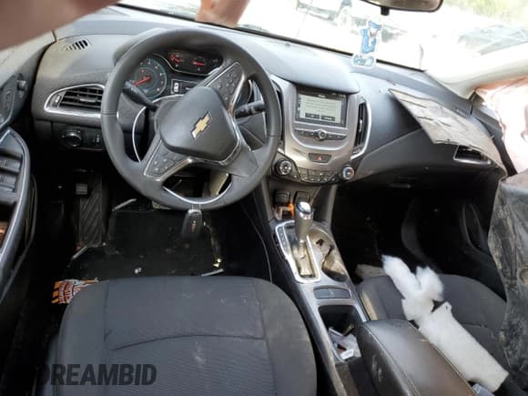 ✅ 2017 Chevrolet Cruze LT • VIN: 1G1BE5SM9H7218067 • Lot: 46882443. Listed on Copart with 88,031 mi. Free auction sales archive from the USA and detailed vehicle history report at DreamBid. Image 8.