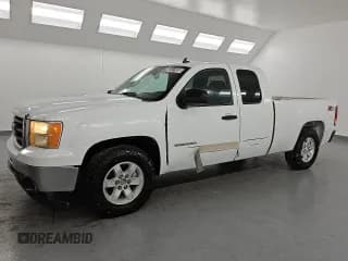 ✅ 2011 GMC Sierra 1500 SLE • VIN: 1GTR2VE36BZ277879 • Lot: 69267385. Listed on Copart with 154,202 mi. Free auction sales archive from the USA and detailed vehicle history report at DreamBid. Image 1.