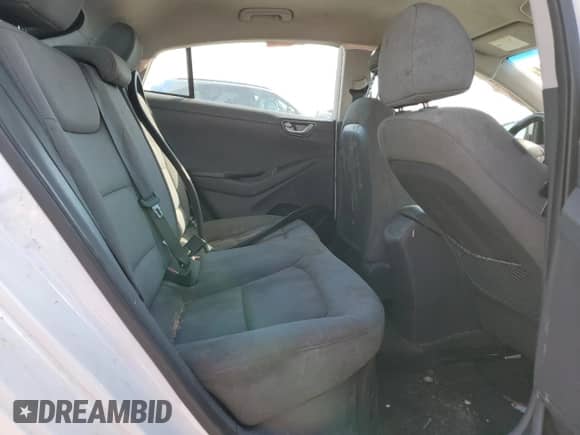 2020 Hyundai Ioniq Blue с VIN KMHC65LC9LU235178, выставлен на аукционе Copart как лот 73773994 с пробегом 94 117 миль миль и Списание • Salvage title. История ставок и продаж доступна на DreamBid. Изображение 10.