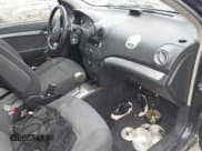 ✅ 2010 Chevrolet Aveo 1LT • VIN: KL1TD5DE3AB103494 • Lot: 42088887. Wystawiony na IAAI z przebiegiem 109 641 mil. Bezpłatny archiwum sprzedaży aukcyjnych z USA i szczegółowy raport historii pojazdu na DreamBid. Zdjęcie 5.