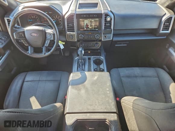 ✅ 2015 Ford F-150 XLT • VIN: 1FTEX1EP3FFC51369 • Lot: 92900575. Listed on Copart with 166,431 mi. Free auction sales archive from the USA and detailed vehicle history report at DreamBid. Image 8.