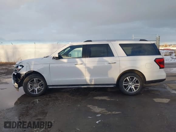 ✅ 2023 Ford Expedition Max Limited • VIN: 1FMJK1K83PEA50648 • Lot: 41396774. Listed on IAAI with 50,737 mi. Free auction sales archive from the USA and detailed vehicle history report at DreamBid. Image 14.