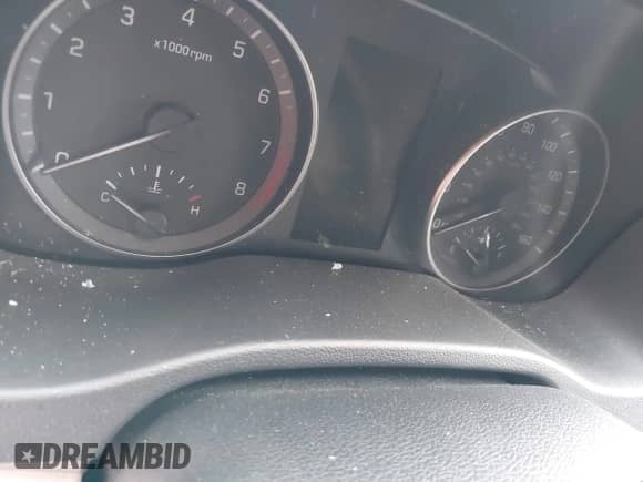 2017 Hyundai Elantra Limited с VIN KMHD84LF3HU176798, выставлен на аукционе IAAI как лот 41948242 с пробегом Не указан миль и . История ставок и продаж доступна на DreamBid. Изображение 15.