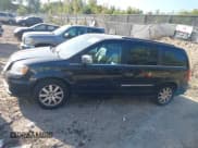 ✅ 2011 Chrysler Town & Country Touring L • VIN: 2A4RR8DG6BR803482 • Lot: 43352535. Listed on IAAI with 162,314 mi. Free auction sales archive from the USA and detailed vehicle history report at DreamBid. Image 14.