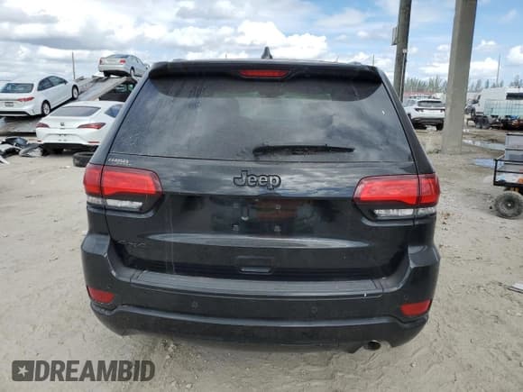 ✅ 2018 Jeep Grand Cherokee Upland • VIN: 1C4RJFAG0JC166182 • Lot: 91563915. Wystawiony na Copart z przebiegiem 99 243 mil. Bezpłatny archiwum sprzedaży aukcyjnych z USA i szczegółowy raport historii pojazdu na DreamBid. Zdjęcie 6.