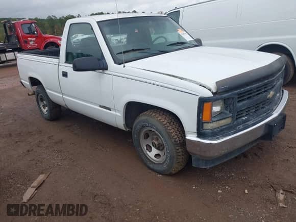 1995 Chevrolet Silverado 1500 z VIN 1GCEC14Z1SZ149169, wystawiony jako IAAI lot #43489391 z przebiegiem 196 119 mil mil oraz . Historia ofert i sprzedaży dostępna na DreamBid. Obrazek 1.