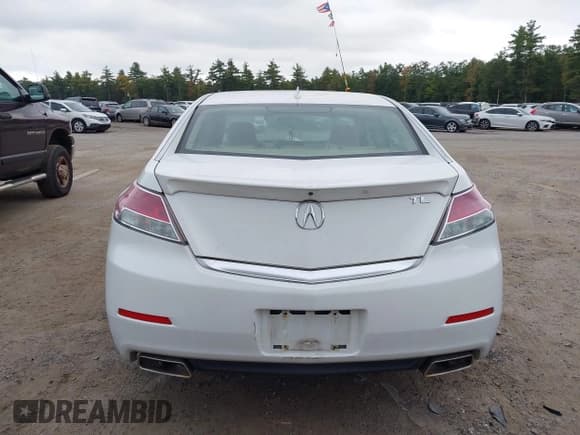 ✅ 2013 Acura TL Advance • VIN: 19UUA8F78DA003103 • Lot: 43278677. Wystawiony na IAAI z przebiegiem 174 490 mil. Bezpłatny archiwum sprzedaży aukcyjnych z USA i szczegółowy raport historii pojazdu na DreamBid. Zdjęcie 17.
