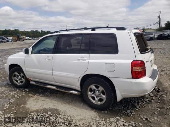 2002 Toyota Highlander with VIN JTEGD21A820022851, listed as a Copart auction lot 69449824 with 166,305 mi miles and Clean title. Bid and sale history available at DreamBid. Image 2.