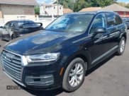 ✅ 2017 Audi Q7 Premium • VIN: WA1AAAF72HD038467 • Лот: 71675405. Опубликован ранее на Copart с пробегом 107 103 миль. Бесплатный доступ к архиву аукционных продаж из США и подробный отчёт об истории автомобиля на DreamBid. Изображение 2.