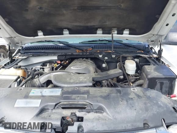 ✅ 2005 Chevrolet Suburban LT • VIN: 3GNEC16Z55G160622 • Лот: 41936772. Опубликован ранее на IAAI с пробегом 374 906 миль. Бесплатный доступ к архиву аукционных продаж из США и подробный отчёт об истории автомобиля на DreamBid. Изображение 10.