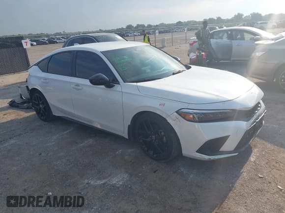 ✅ 2022 Honda Civic Sport • VIN: 19XFL2H81NE009005 • Lot: 43072756. Listed on IAAI with 42,380 mi. Free auction sales archive from the USA and detailed vehicle history report at DreamBid. Image 1.