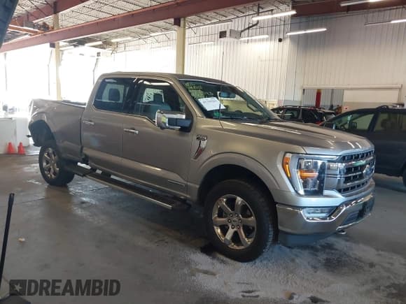 ✅ 2022 Ford F-150 XLT • VIN: 1FTFW1ED8NFB82285 • Lot: 43395501. Wystawiony na IAAI z przebiegiem 41 542 mil. Bezpłatny archiwum sprzedaży aukcyjnych z USA i szczegółowy raport historii pojazdu na DreamBid. Zdjęcie 1.