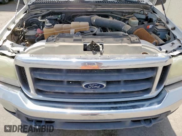 ✅ 2004 Ford F-350 XL • VIN: 1FTSX31S54EB68697 • Lot: 59771815. Wystawiony na Copart z przebiegiem 191 508 mil. Bezpłatny archiwum sprzedaży aukcyjnych z USA i szczegółowy raport historii pojazdu na DreamBid. Zdjęcie 11.