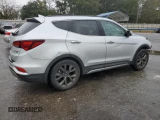 ✅ 2017 Hyundai Santa Fe Ultimate • VIN: 5XYZW4LA8HG408026 • Лот: 37993774. Опубликован ранее на Copart с пробегом 123 239 миль. Бесплатный доступ к архиву аукционных продаж из США и подробный отчёт об истории автомобиля на DreamBid. Изображение 3.