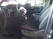 ✅ 2020 Chevrolet Silverado 1500 RST • VIN: 3GCPWDED2LG378949 • Lot: 85646385. Wystawiony na Copart z przebiegiem 116 171 mil. Bezpłatny archiwum sprzedaży aukcyjnych z USA i szczegółowy raport historii pojazdu na DreamBid. Zdjęcie 7.