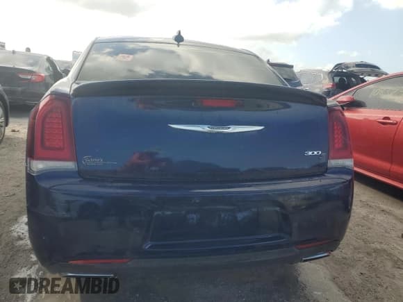 ✅ 2017 Chrysler 300 S Alloy Edition • VIN: 2C3CCABT3HH526748 • Lot: 74824434. Listed on Copart with 77,405 mi. Free auction sales archive from the USA and detailed vehicle history report at DreamBid. Image 6.