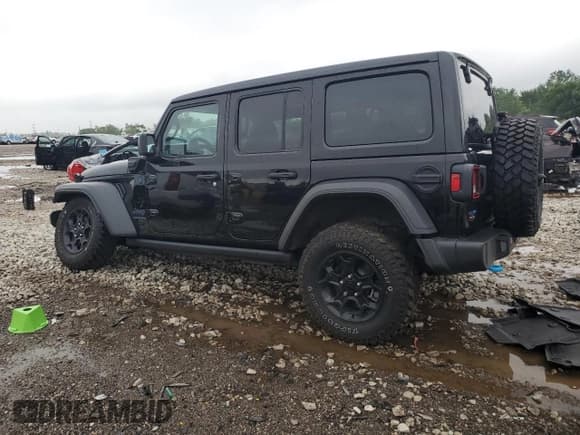 ✅ 2023 Jeep Wrangler • VIN: 1C4JJXN66PW662910 • Лот: 68686055. Опубликован ранее на Copart с пробегом 28 032 миль. Бесплатный доступ к архиву аукционных продаж из США и подробный отчёт об истории автомобиля на DreamBid. Изображение 2.