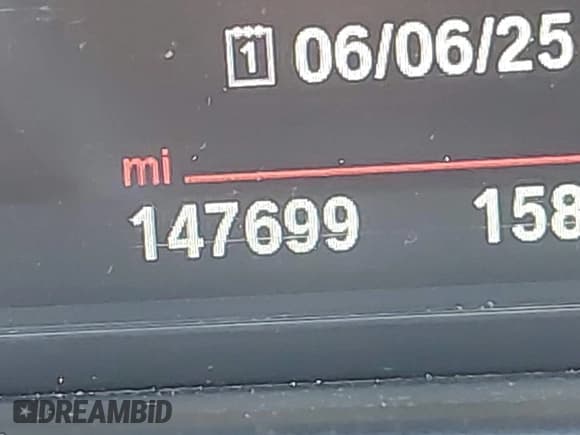 ✅ 2015 BMW 5 Series 535i xDrive • VIN: WBA5B3C50FD548071 • Lot: 42577184. Listed on IAAI with 147,699 mi. Free auction sales archive from the USA and detailed vehicle history report at DreamBid. Image 16.