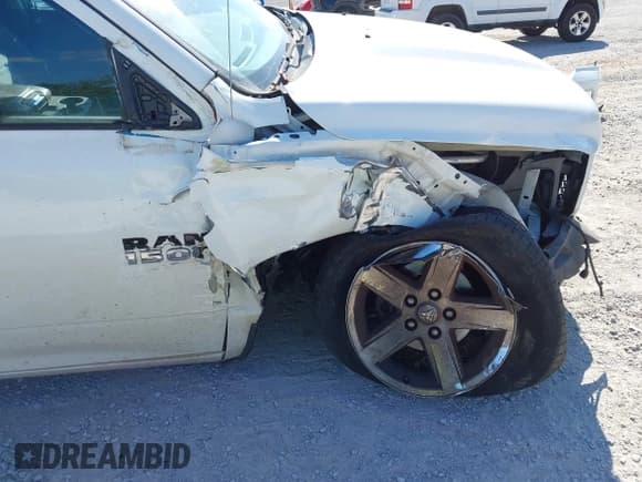 ✅ 2015 Ram 1500 Express • VIN: 1C6RR7KT9FS616622 • Lot: 43243932. Listed on IAAI with 176,872 mi. Free auction sales archive from the USA and detailed vehicle history report at DreamBid. Image 18.