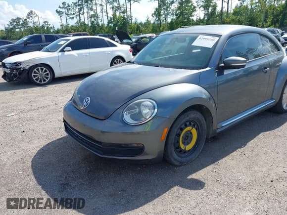 ✅ 2012 Volkswagen Beetle 2.5L PZEV • VIN: 3VWJP7AT8CM646760 • Lot: 42995230. Wystawiony na IAAI z przebiegiem 139 253 mil. Bezpłatny archiwum sprzedaży aukcyjnych z USA i szczegółowy raport historii pojazdu na DreamBid. Zdjęcie 2.