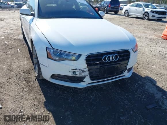 ✅ 2015 Audi A5 Premium • VIN: WAUCFAFR4FA022249 • Лот: 43715159. Опубликован ранее на IAAI с пробегом 147 897 миль. Бесплатный доступ к архиву аукционных продаж из США и подробный отчёт об истории автомобиля на DreamBid. Изображение 6.