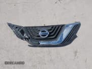 ✅ 2018 Nissan Rogue S • VIN: 5N1AT2MT9JC739097 • Lot: 43445202. Listed on IAAI with 110,435 mi. Free auction sales archive from the USA and detailed vehicle history report at DreamBid. Image 11.