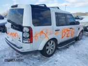 ✅ 2015 Land Rover LR4 HSE • VIN: SALAG2V65FA753110 • Lot: 41549015. Listed on IAAI with 185,288 mi. Free auction sales archive from the USA and detailed vehicle history report at DreamBid. Image 4.