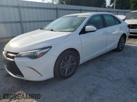 2016 Toyota Camry SE with VIN 4T1BF1FK0GU188605, listed as a Copart auction lot 81404445 with 199,345 mi miles and Salvage title. Bid and sale history available at DreamBid. Image 1.