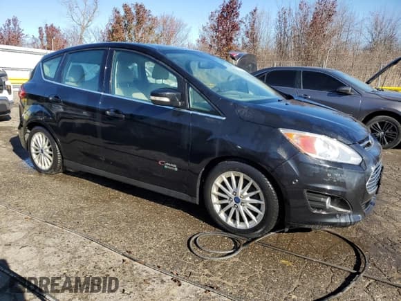 ✅ 2015 Ford C-Max SEL • VIN: 1FADP5CU1FL100193 • Lot: 92094435. Wystawiony na Copart z przebiegiem 94 173 mil. Bezpłatny archiwum sprzedaży aukcyjnych z USA i szczegółowy raport historii pojazdu na DreamBid. Zdjęcie 4.