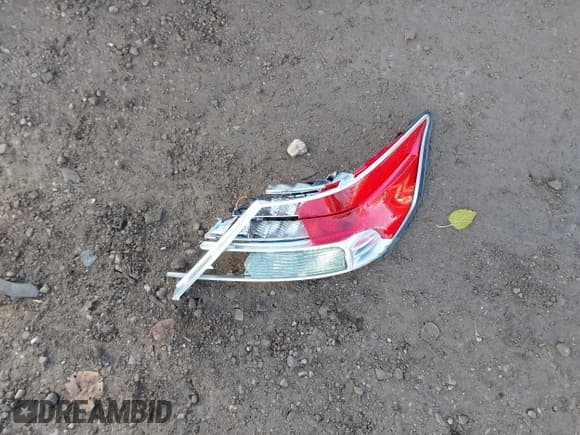 ✅ 2009 Acura TL • VIN: 19UUA86229A020653 • Lot: 43684281. Listed on IAAI with 179,102 mi. Free auction sales archive from the USA and detailed vehicle history report at DreamBid. Image 12.