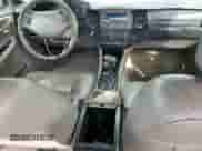 2003 Chevrolet Impala LS с VIN 2G1WH52K339403455, выставлен на аукционе Copart как лот 72457524 с пробегом Не указан миль и Списание • Salvage title. История ставок и продаж доступна на DreamBid. Изображение 8.