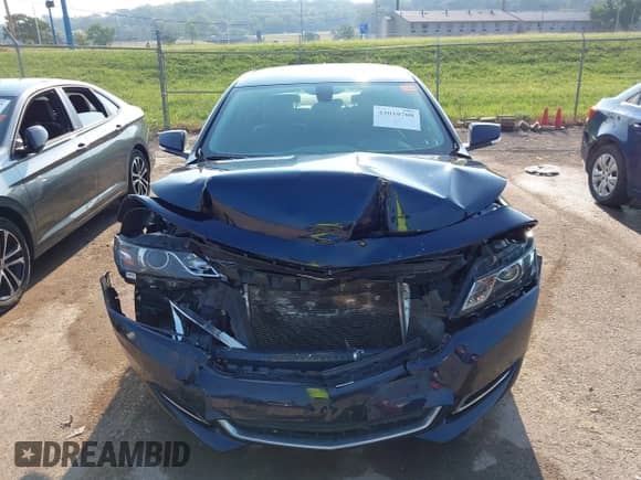 2018 Chevrolet Impala LT with VIN 2G1105S36J9151093, listed as a IAAI auction lot 43010708 with 115,243 mi miles and . Bid and sale history available at DreamBid. Image 12.