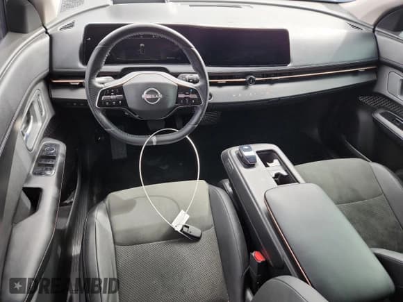 ✅ 2023 Nissan ARIYA Engage • VIN: JN1AF0BA5PM407326 • Lot: 70574035. Wystawiony na Copart z przebiegiem 96 165 mil. Bezpłatny archiwum sprzedaży aukcyjnych z USA i szczegółowy raport historii pojazdu na DreamBid. Zdjęcie 8.