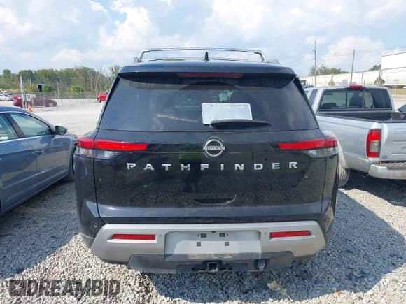 ✅ 2022 Nissan Pathfinder SL • VIN: 5N1DR3CB3NC205755 • Lot: 43245566. Wystawiony na IAAI z przebiegiem 81 311 mil. Bezpłatny archiwum sprzedaży aukcyjnych z USA i szczegółowy raport historii pojazdu na DreamBid. Zdjęcie 17.