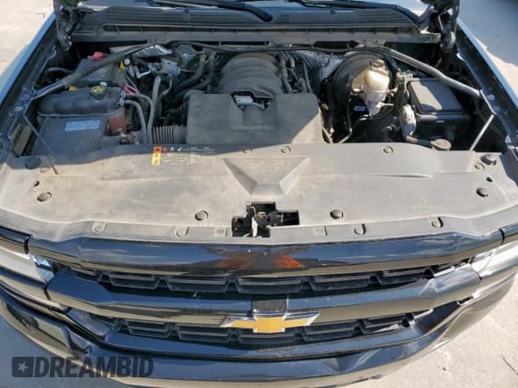 ✅ 2017 Chevrolet Silverado 1500 Custom • VIN: 1GCRCPEHXHZ386598 • Lot: 81961605. Wystawiony na Copart z przebiegiem 117 698 mil. Bezpłatny archiwum sprzedaży aukcyjnych z USA i szczegółowy raport historii pojazdu na DreamBid. Zdjęcie 11.