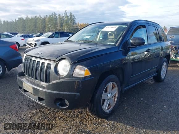 ✅ 2009 Jeep Compass Sport • VIN: 1J4FT47B99D187366 • Лот: 43618889. Опубликован ранее на IAAI с пробегом 151 967 миль. Бесплатный доступ к архиву аукционных продаж из США и подробный отчёт об истории автомобиля на DreamBid. Изображение 2.