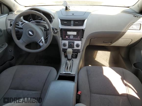 ✅ 2012 Chevrolet Malibu 1LT • VIN: 1G1ZC5E00CF115714 • Lot: 76581454. Listed on Copart with 145,764 mi. Free auction sales archive from the USA and detailed vehicle history report at DreamBid. Image 8.