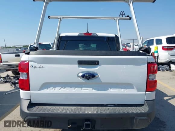 ✅ 2024 Ford Maverick XL • VIN: 3FTTW8A93RRB78375 • Lot: 43358948. Wystawiony na IAAI z przebiegiem 16 175 mil. Bezpłatny archiwum sprzedaży aukcyjnych z USA i szczegółowy raport historii pojazdu na DreamBid. Zdjęcie 17.