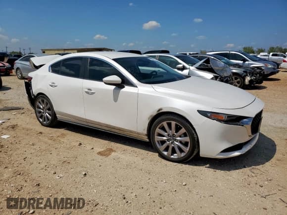 ✅ 2022 Mazda 3 Select • VIN: JM1BPABL1N1503085 • Lot: 71699715. Wystawiony na Copart z przebiegiem 60 210 mil. Bezpłatny archiwum sprzedaży aukcyjnych z USA i szczegółowy raport historii pojazdu na DreamBid. Zdjęcie 4.