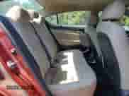 2017 Hyundai Elantra SE с VIN 5NPD84LF6HH131336, выставлен на аукционе Copart как лот 71512905 с пробегом 123 629 миль миль и Списание • Salvage title. История ставок и продаж доступна на DreamBid. Изображение 10.