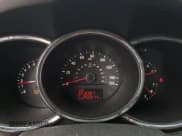 ✅ 2011 Kia Sorento LX • VIN: 5XYKTDA29BG153271 • Лот: 86547135. Опубликован ранее на Copart с пробегом 250 274 миль. Бесплатный доступ к архиву аукционных продаж из США и подробный отчёт об истории автомобиля на DreamBid. Изображение 9.