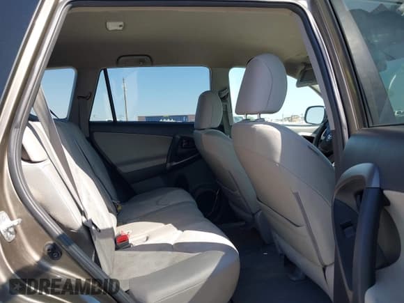 ✅ 2012 Toyota RAV4 • VIN: 2T3BF4DV2CW264888 • Лот: 41998048. Опубликован ранее на IAAI с пробегом 162 972 миль. Бесплатный доступ к архиву аукционных продаж из США и подробный отчёт об истории автомобиля на DreamBid. Изображение 8.