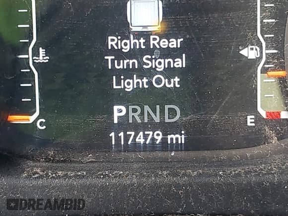 ✅ 2020 Jeep Gladiator Sport S • VIN: 1C6JJTAG0LL162252 • Lot: 43245526. Wystawiony na IAAI z przebiegiem 117 479 mil. Bezpłatny archiwum sprzedaży aukcyjnych z USA i szczegółowy raport historii pojazdu na DreamBid. Zdjęcie 16.