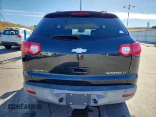 ✅ 2010 Chevrolet Traverse 2LT • VIN: 1GNLVGED6AS105934 • Lot: 87018565. Wystawiony na Copart z przebiegiem 240 682 mil. Bezpłatny archiwum sprzedaży aukcyjnych z USA i szczegółowy raport historii pojazdu na DreamBid. Zdjęcie 6.
