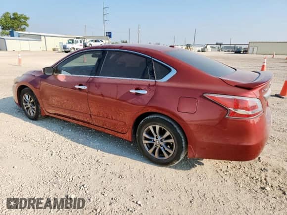 2015 Nissan Altima S с VIN 1N4AL3AP9FC589796, выставлен на аукционе Copart как лот 81493015 с пробегом 105 505 миль миль и Списание • Salvage title. История ставок и продаж доступна на DreamBid. Изображение 2.